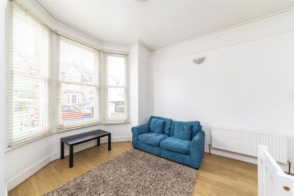 1 bedroom ground floor flat to rent - Photo 1