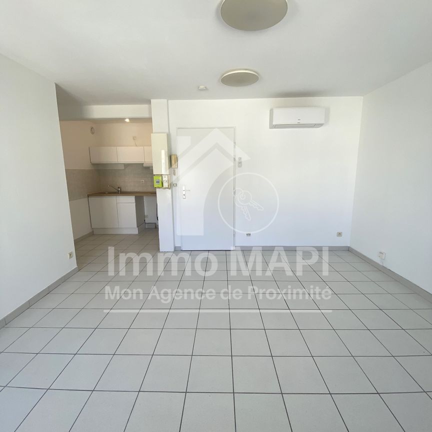 Location Appartement 3 pièces 47m² LE GRAU DU ROI 30240 - Photo 1
