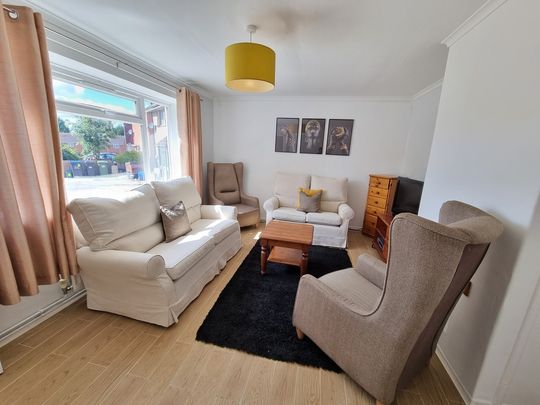 4 Bed Student Accommodation - Photo 1