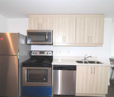 For Lease - 158 King Street, Waterloo, Ontario - Photo 2