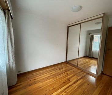 THREE BEDROOM HOUSE IN FAIRFIELD WITH GREAT LOCATION! - Photo 2