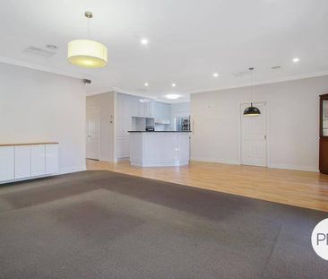 AMAZING LOCATION, STUNNING TOWNHOUSE! - Photo 1