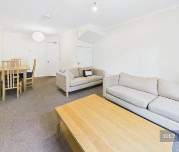 4 bedroom House To Let Total Size: 1152 SQ FT - Photo 1