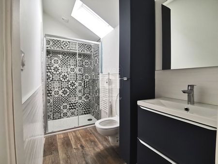 A Louer Orvault Plein Bourg T3 En Duplex Rénové à Neuf - Photo 5