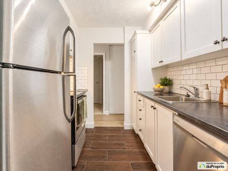 300 rue Saint-Georges, St-Lambert à louer - Photo 4