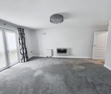 2 bedroom retirement property to rent - Photo 3