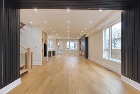 For Lease - 38 Murrie Street, Toronto, Ontario - Photo 5