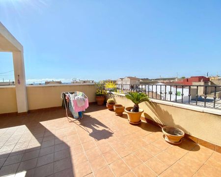 DUPLEX WITH 3 BEDROOMS AND 2 BATHROOMS - TORRE DE LA HORADADA - Photo 5