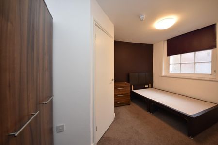 1 bed Room for Rent - Photo 2