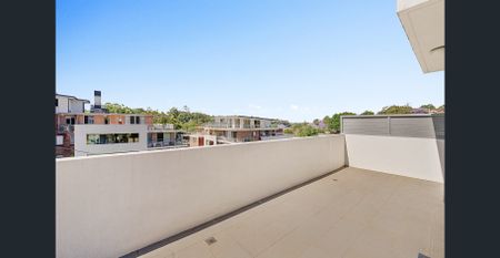 Oversized Balcony, Sleek Floors, Perfect Location – Your Hornsby Haven Awaits! - Photo 3