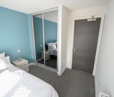 Student Apartment 2 bedroom, City Centre, Sheffield - Photo 3