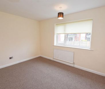 3 bed House - Semi-Detached for Rent - Photo 6