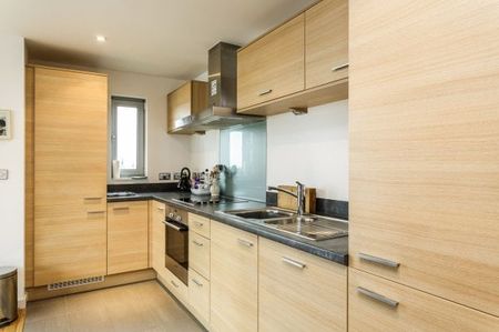 Ramillies House, Admiralty Quarter - Photo 5