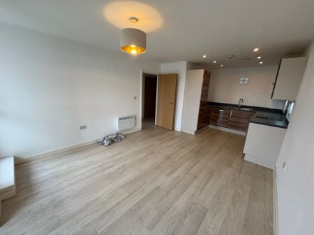 1 Bedroom Flat / Apartment - College Street, Southampton - Photo 5