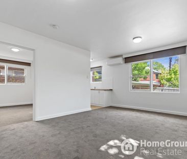 Renovated Hawthorn Apartment Offering Style and Convenience - Photo 2