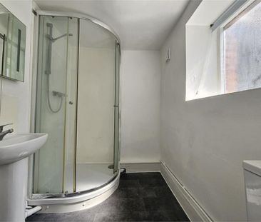 Flat 1, 44 Old Station Road, Newmarket - Photo 5