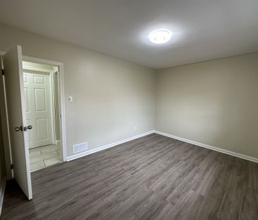 For Lease - 360 Guelph Street Unit# Upper, Oshawa, Ontario - Photo 5
