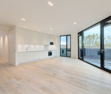 2 Bedroom Penthouse, Gensurco House, Rosebery Avenue, Clerkenwell EC1R - Photo 1