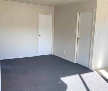 Family Home - Photo 3