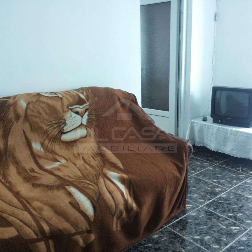 Apartament 2 camere ND Podu Ros - Fotografie 1