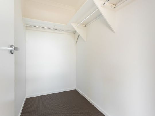 16 Hammersmith Crescent,DOOLANDELLA - Photo 1