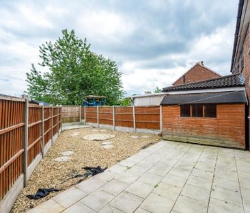 2 bedroom semi-detached house to rent - Photo 3