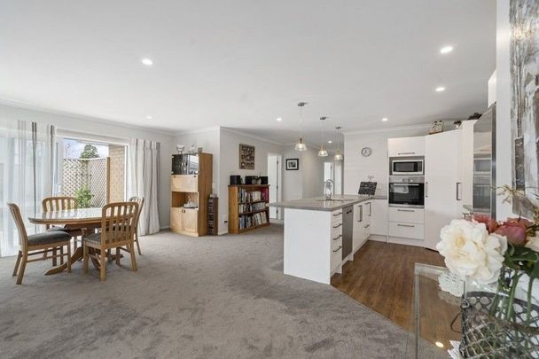 30 Wallath Road, Westown - Photo 1