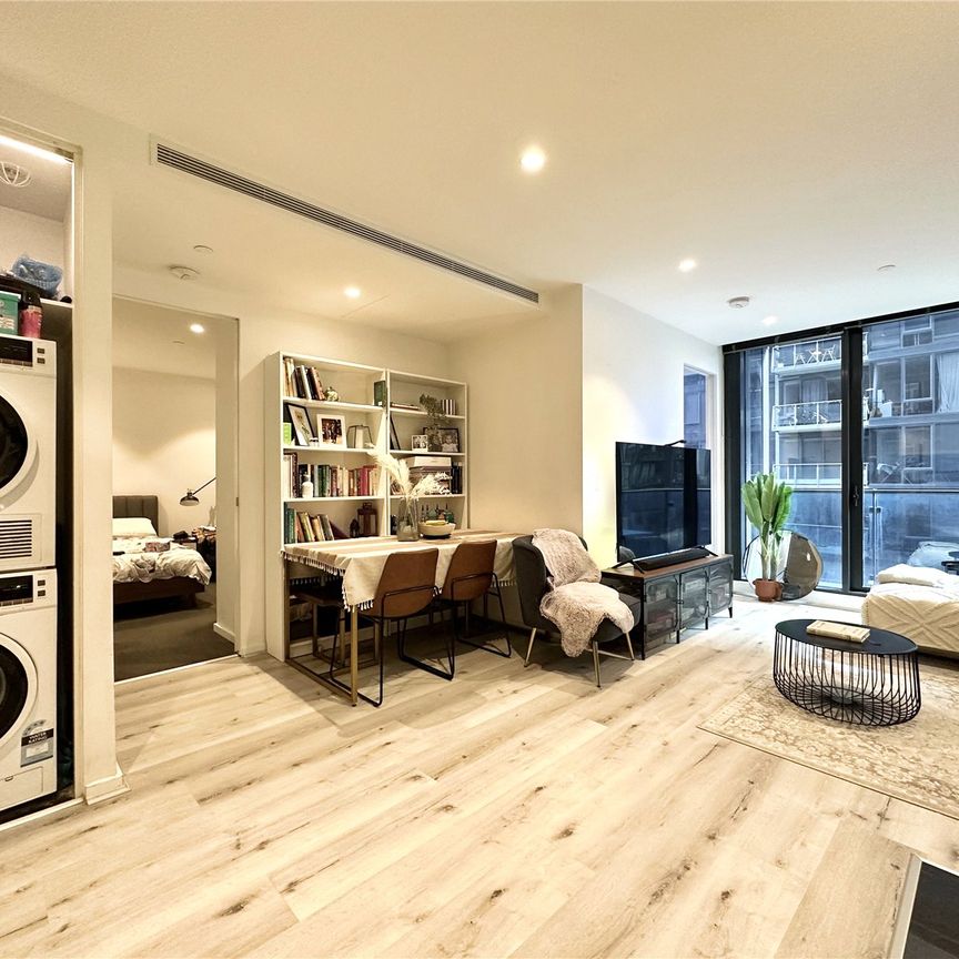 811/1 Balston Street - Photo 1