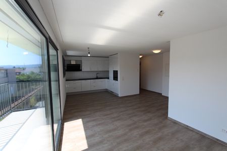 Gemütliche 2.5 Z-Wohnung mit grossen Balkon in Oberentfelden - Photo 4