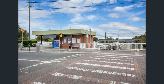 Heart of Hurlstone Park! - Photo 1