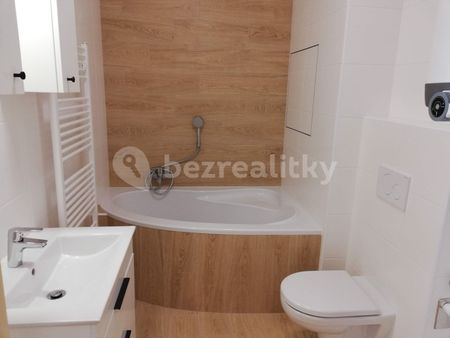 Pronájem bytu 1+kk • 36 m² bez realitkyPražská, Benátky nad Jizerou - Staré Benátky, Středočeský kraj - Фото 3
