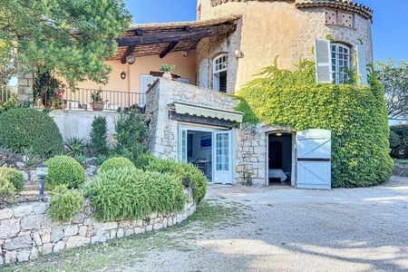 Magnifique villa Provencale 5 pièces à louer à l'année - Photo 4