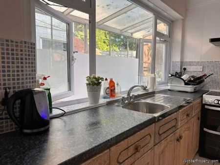 1 bedroom property to rent in Guildford - Photo 2