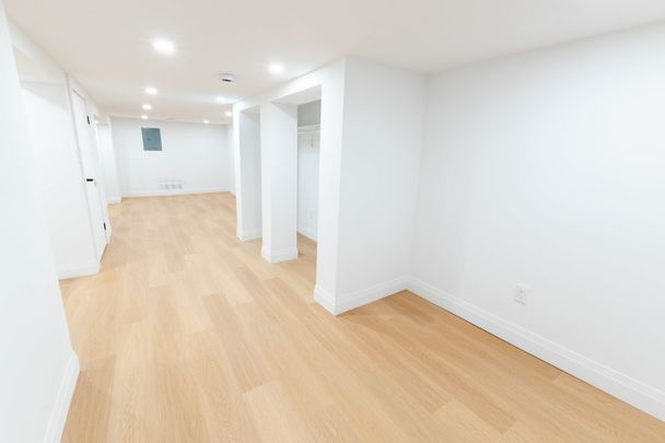 For Lease - 533 Cannon Street, Hamilton, Ontario - Photo 1