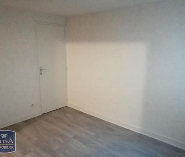 Location Appartement 4 pièces 71m² BOURGES 18000 - Photo 6