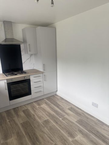 2 bedroom house to rent - Photo 4