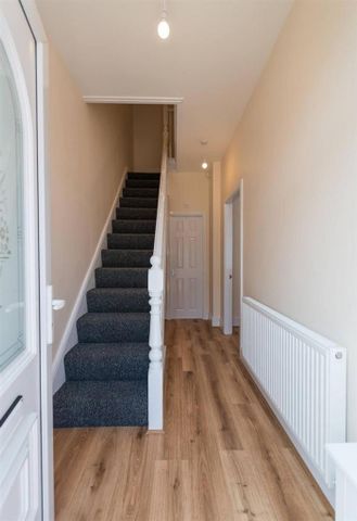 4 bedroom terraced house to rent - Photo 3