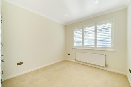 3 bedroom bungalow to rent - Photo 4