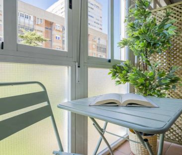 Room in a shared 16-bedroom apartment for rent in Ciudad Universitaria - Foto 4