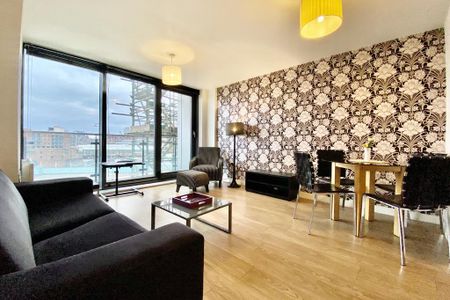 2 bedroom apartment to rent - Photo 3