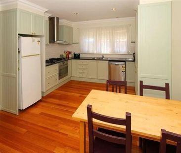 1/4 Jean Street, Reservoir VIC 3073 - Photo 5
