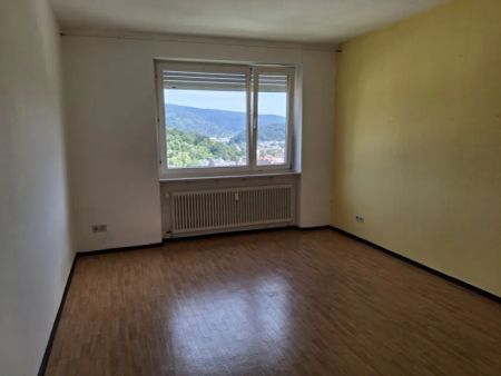 Großzügige 3-Zimmer-Wohnung in Neckarwimmersbach - Foto 2