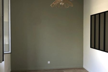 A Louer T2 de standing proche école de Kiné & Journalisme. - Photo 5