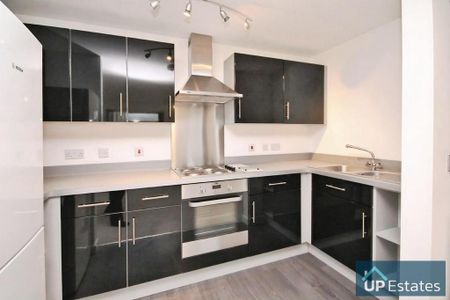 2 bedroom apartment to rent - Photo 4