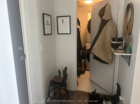 Carnaby Lofts 20 , #1807 - Photo 4