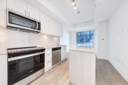 For Lease - 3 Rosewater Street Unit# 510, Richmond Hill, Ontario - Photo 4