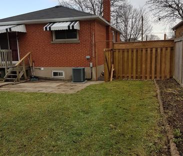 For Lease - 324 East 33rd Street Unit# Upper, Hamilton, Ontario - Photo 4