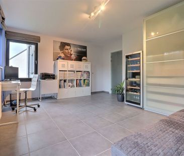 Appartement 2ch. + jardin + 2 empl.parking - Photo 6