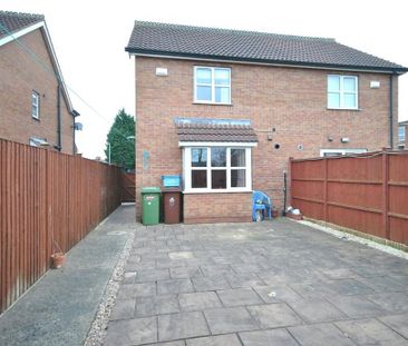 2 bedroom end of terrace house to rent - Photo 6