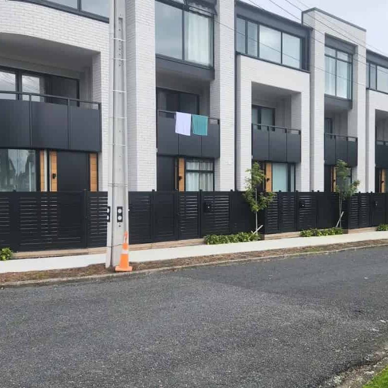 Stunning 3-Bedroom Family Home!! - Photo 1